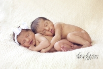 newborn-twin-babies-5