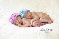 newborn-twin-babies-6