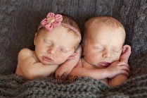 twin-newborn-photography-x-1