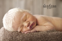 blonde-newborn-baby-photographer-4