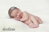 newborn-baby-photography-poses-11