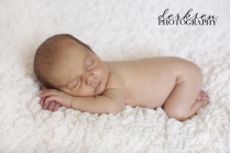 newborn-baby-photography-poses-16