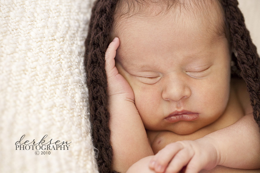 river jeshua, 7 day old baby boy - Derksen Photography